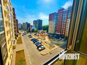 Студия квартира, посуточно, 35м2, 5/12 этаж