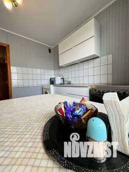 1-к квартира, посуточно, 38м2, 1/9 этаж