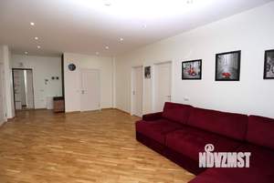 3-к квартира, посуточно, 85м2, 1/1 этаж