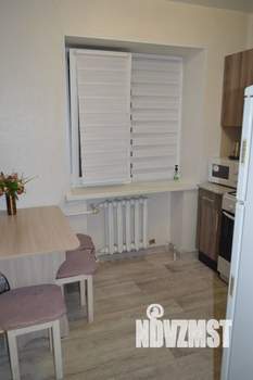 1-к квартира, посуточно, 33м2, 1/2 этаж