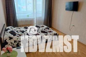 1-к квартира, посуточно, 45м2, 6/9 этаж