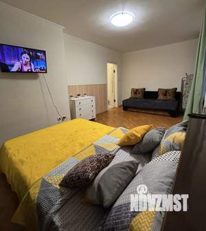 1-к квартира, посуточно, 40м2, 3/6 этаж