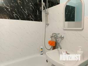 1-к квартира, посуточно, 38м2, 2/9 этаж