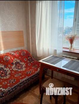 1-к квартира, посуточно, 34м2, 4/10 этаж