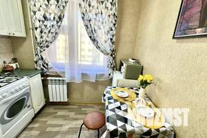 1-к квартира, посуточно, 45м2, 3/5 этаж