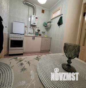 1-к квартира, посуточно, 40м2, 3/5 этаж