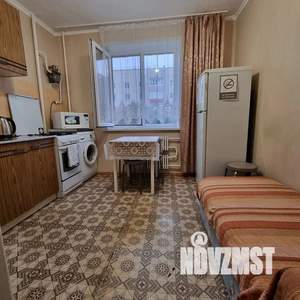 1-к квартира, посуточно, 34м2, 2/10 этаж