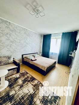 1-к квартира, посуточно, 35м2, 5/10 этаж