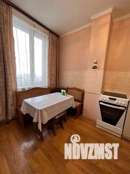 1-к квартира, посуточно, 44м2, 6/15 этаж