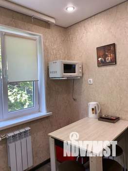 1-к квартира, посуточно, 33м2, 4/5 этаж