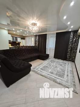 Студия квартира, посуточно, 42м2, 5/5 этаж