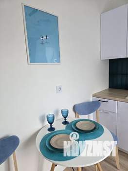 Студия квартира, посуточно, 35м2, 1/5 этаж