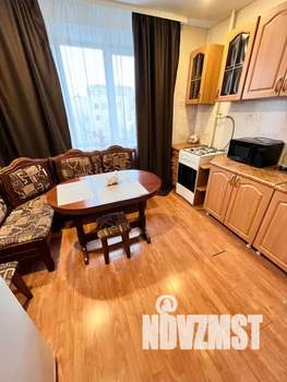 1-к квартира, посуточно, 37м2, 4/9 этаж