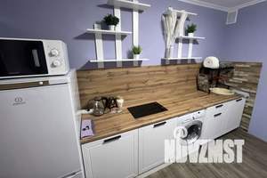 1-к квартира, посуточно, 50м2, 1/18 этаж