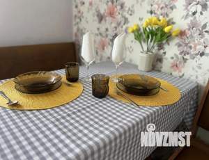 1-к квартира, посуточно, 50м2, 1/1 этаж