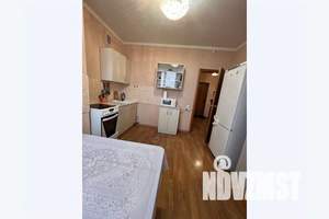 1-к квартира, посуточно, 44м2, 7/14 этаж