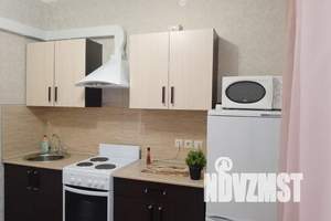 1-к квартира, посуточно, 35м2, 8/12 этаж