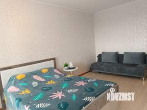 1-к квартира, посуточно, 38м2, 4/10 этаж