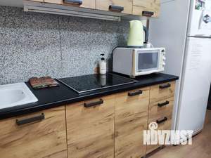 Студия квартира, посуточно, 37м2, 1/14 этаж