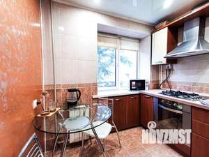 2-к квартира, посуточно, 49м2, 3/5 этаж