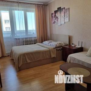 1-к квартира, посуточно, 35м2, 9/10 этаж