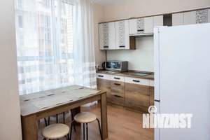 1-к квартира, посуточно, 39м2, 4/15 этаж