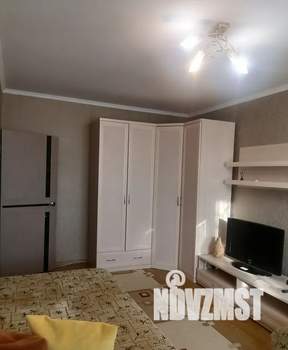 1-к квартира, посуточно, 34м2, 4/9 этаж