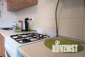 1-к квартира, посуточно, 43м2, 8/10 этаж