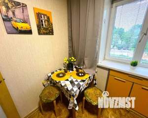 1-к квартира, посуточно, 44м2, 1/1 этаж