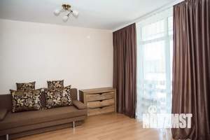 1-к квартира, посуточно, 39м2, 4/15 этаж