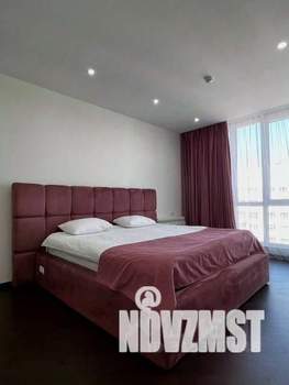 1-к квартира, посуточно, 50м2, 18/18 этаж