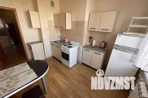 1-к квартира, посуточно, 53м2, 10/18 этаж