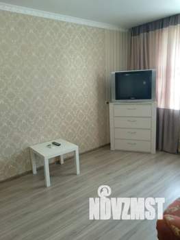 1-к квартира, посуточно, 38м2, 5/12 этаж