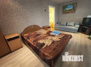 1-к квартира, посуточно, 43м2, 3/5 этаж