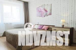 1-к квартира, посуточно, 33м2, 3/10 этаж