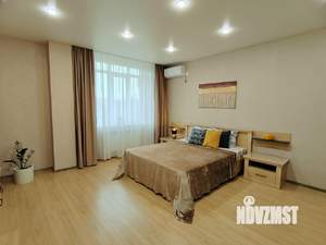 1-к квартира, посуточно, 49м2, 1/1 этаж