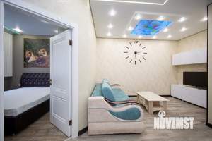 1-к квартира, посуточно, 46м2, 1/1 этаж