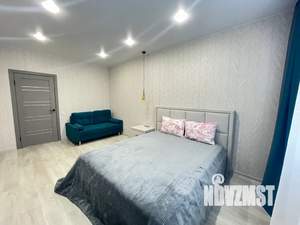 1-к квартира, посуточно, 41м2, 7/7 этаж