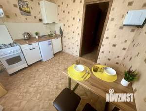 1-к квартира, посуточно, 40м2, 7/11 этаж