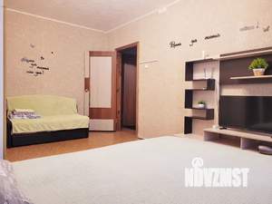 1-к квартира, посуточно, 34м2, 4/10 этаж