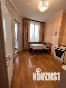 1-к квартира, посуточно, 44м2, 6/15 этаж