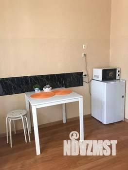 1-к квартира, посуточно, 35м2, 2/9 этаж