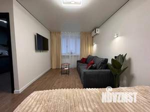 1-к квартира, посуточно, 32м2, 1/1 этаж