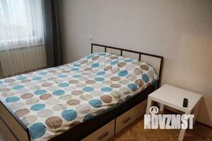 1-к квартира, посуточно, 38м2, 2/9 этаж