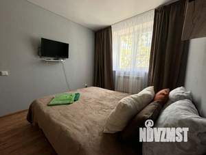 1-к квартира, посуточно, 44м2, 1/1 этаж