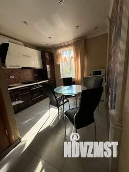 4-к квартира, посуточно, 76м2, 3/10 этаж