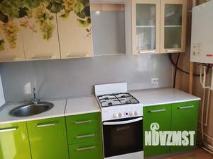 1-к квартира, посуточно, 35м2, 3/10 этаж