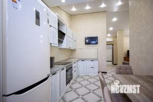 1-к квартира, посуточно, 47м2, 1/1 этаж