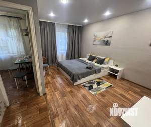 1-к квартира, посуточно, 40м2, 1/1 этаж