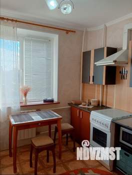 1-к квартира, посуточно, 34м2, 4/10 этаж